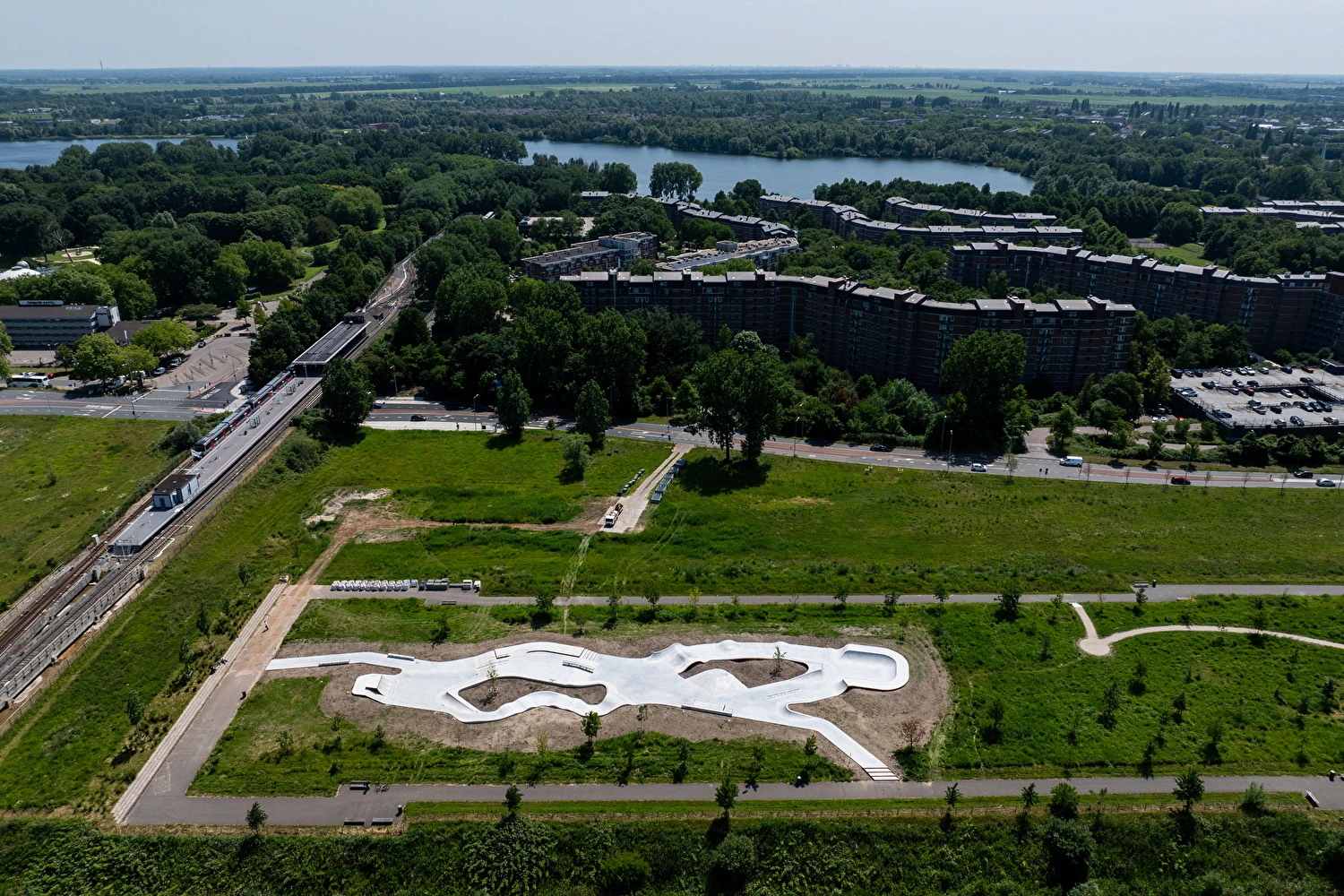 Outdoor skatepark Brasapark Amsterdam Nine Yards