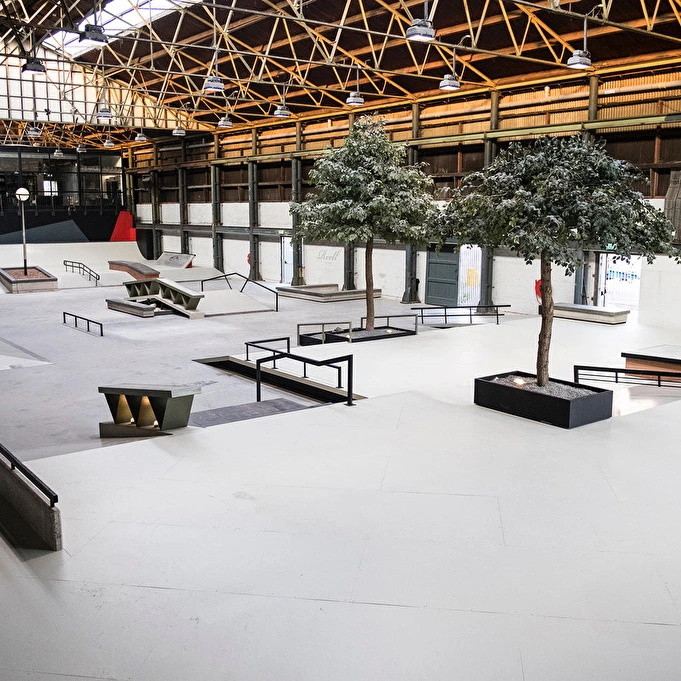 Nine Yards Pier 15 Skatepark indoor build