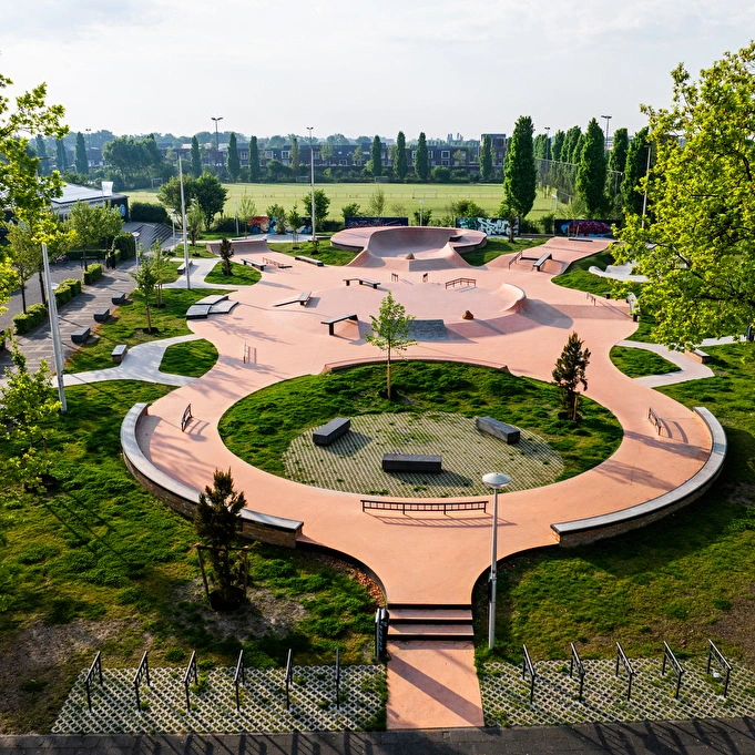 Nine Yards outdoor skatepark Vathorst Amersfoort