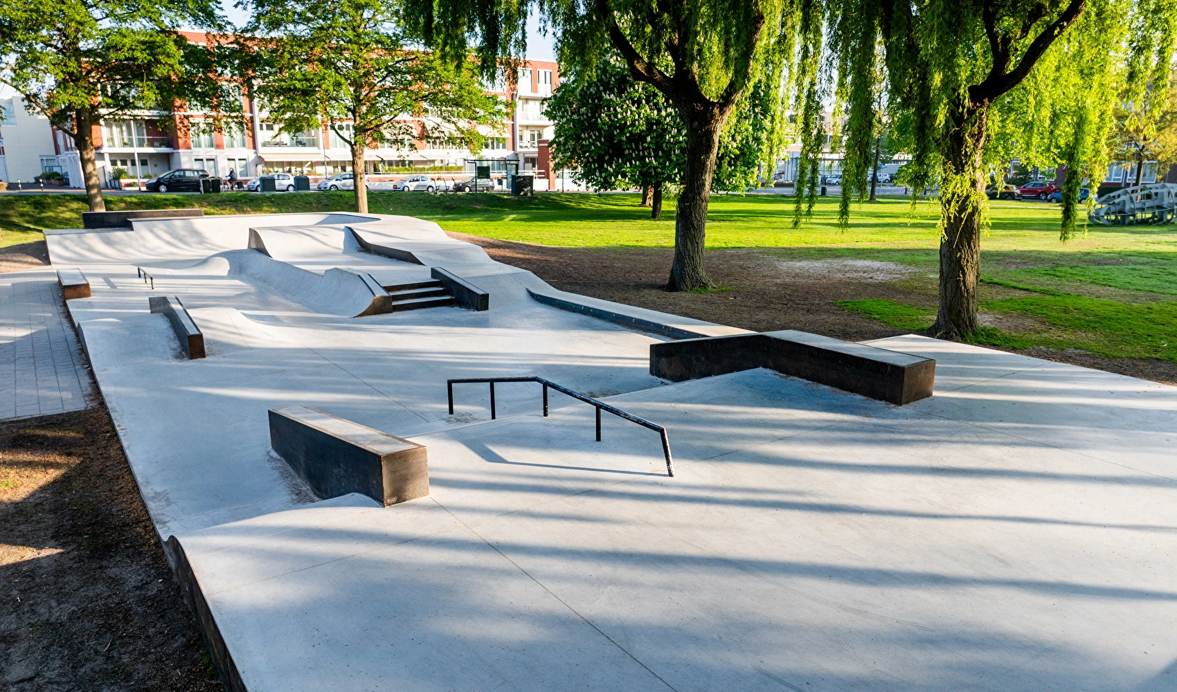 Outdoor skatepark nine yards carve Wassenaar
