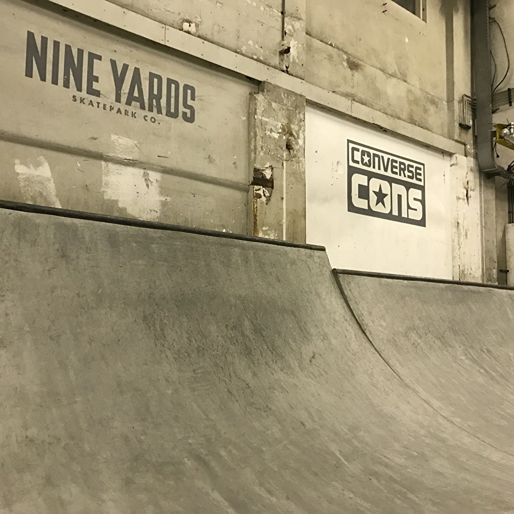 Nine Yards Skatecaf&eacute; Amsterdam build